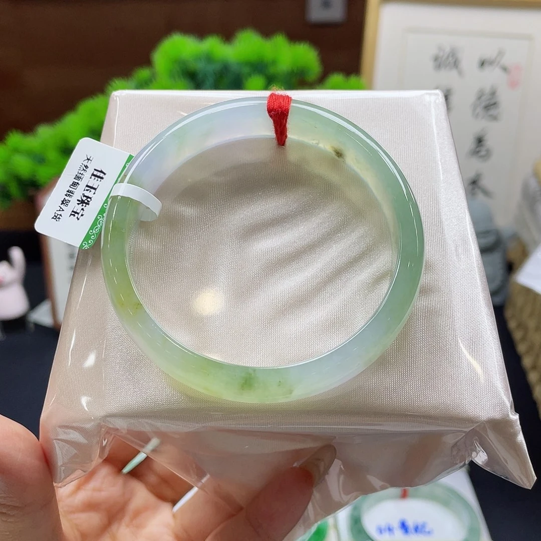 翡翠手镯未镶嵌7 号链接