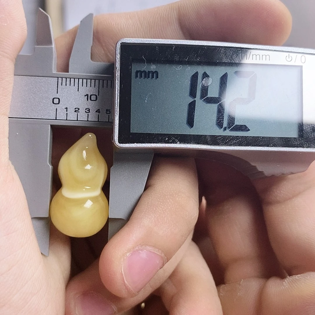 未镶嵌吊坠(不含链)琥珀