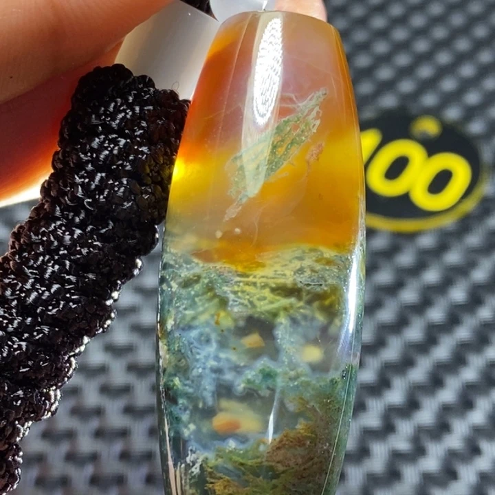 用***6玛瑙/玉髓未镶嵌颈饰