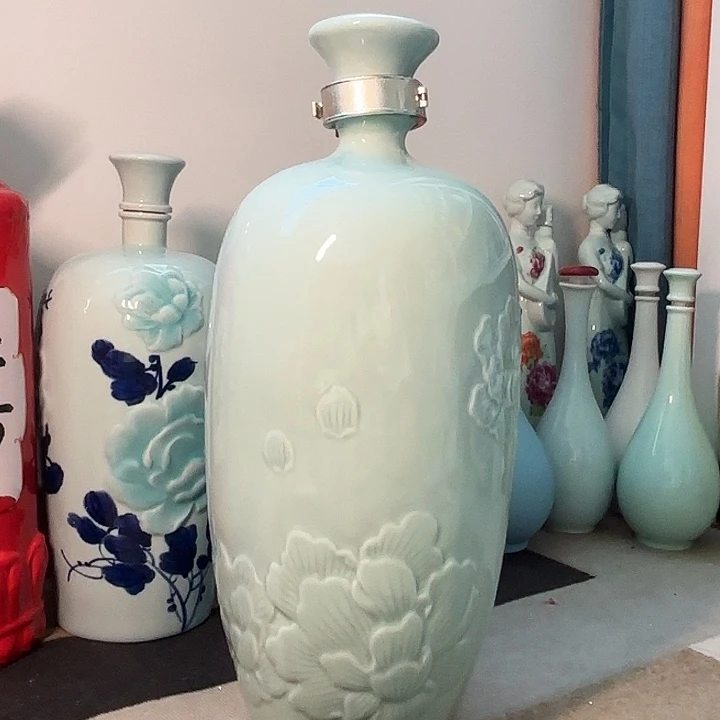 10斤牡丹酒瓶1个 特价清仓