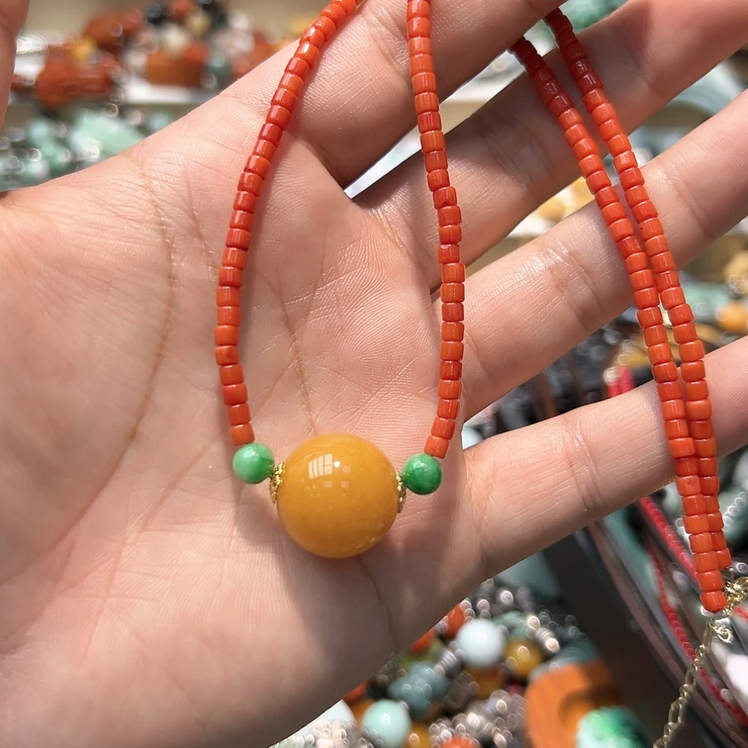 翡翠颈饰未镶嵌吊坠