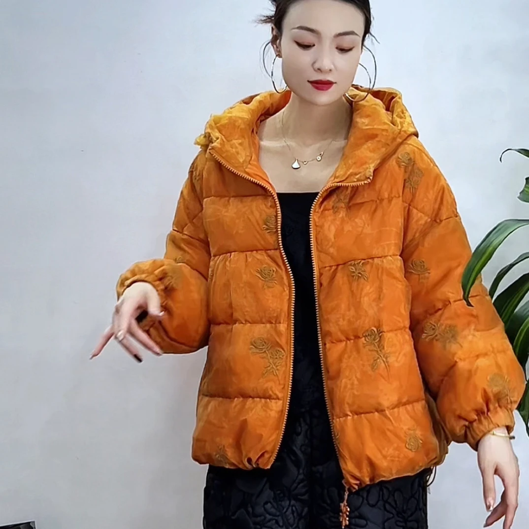 卓拉羽绒服时尚高级
