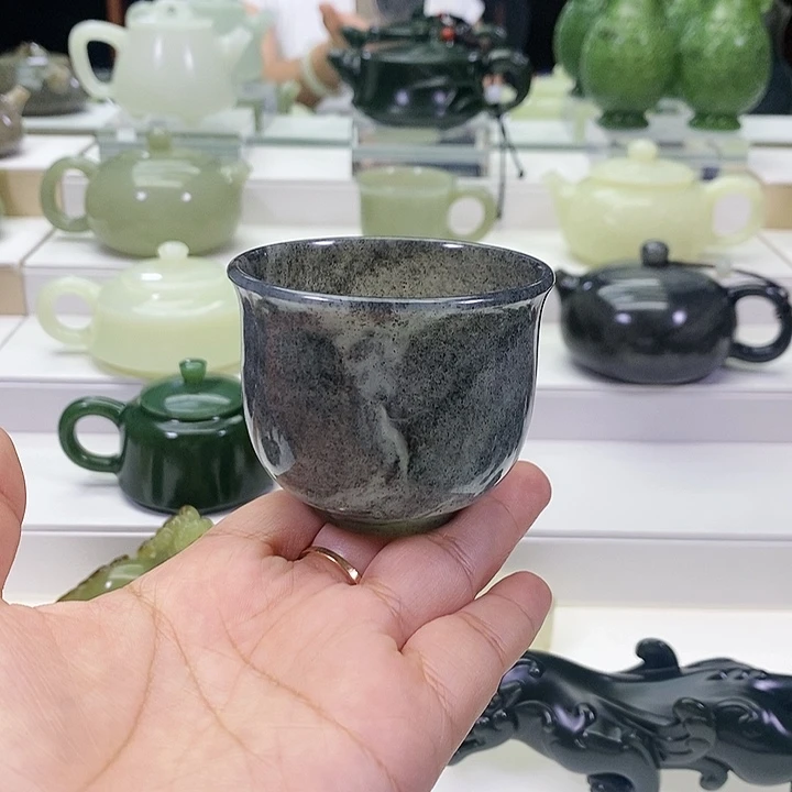 未镶嵌和田玉挂件中****剂杯子