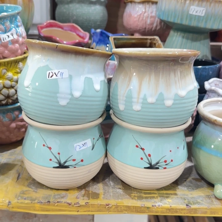 凑9块包邮，有孔花盆