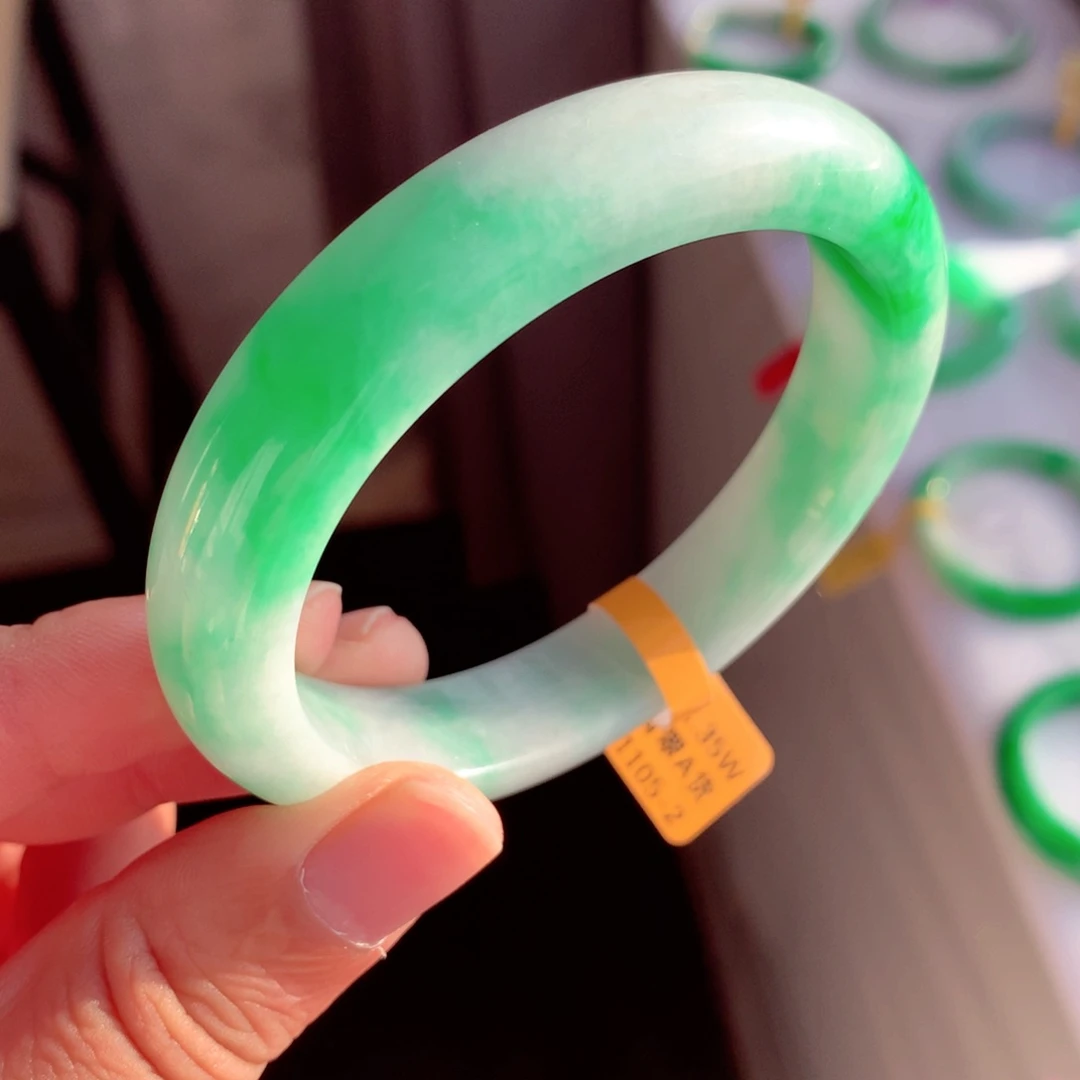 未镶嵌手镯翡翠缅甸翡翠