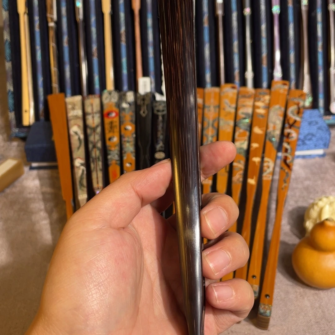 扇子手工制作工艺精湛