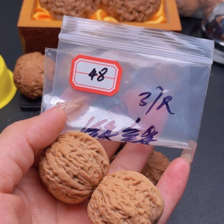 文玩核桃把件48铁锤