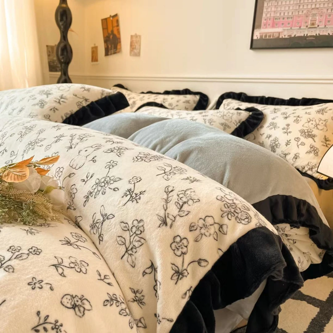 新款简约韩系牛奶绒花边款四件套冬季加厚加绒双面绒