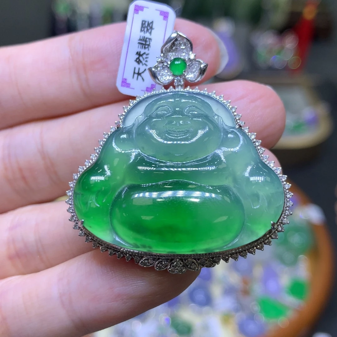 翡翠18K金镶嵌颈饰翡翠吊坠项链