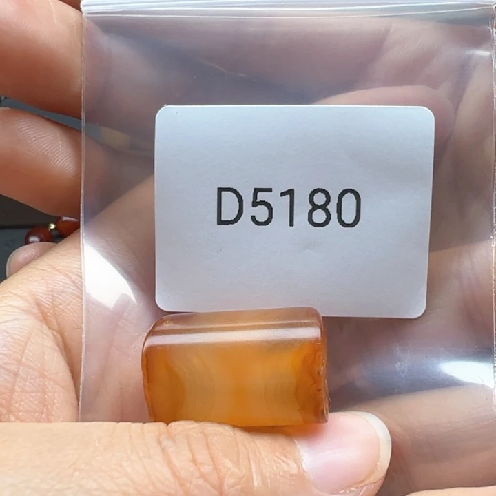 米****玛瑙/玉髓未镶嵌珠宝半成品