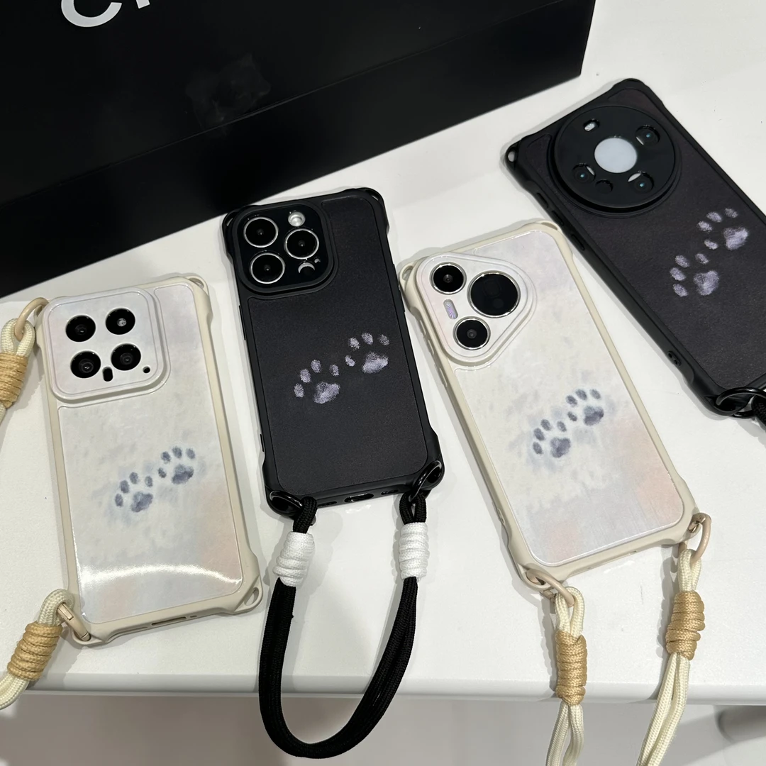 奥菲顿黑灰爪印四角挂绳壳适用苹果16手机壳华为p70vivoppo小米15