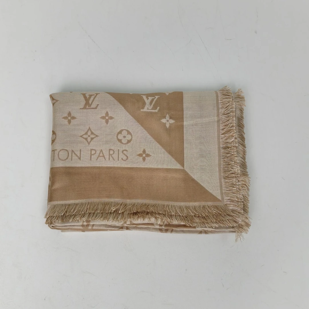 99新 LouisVuitton/路易威登 小花Jerry活动 经典印花 logo 围巾