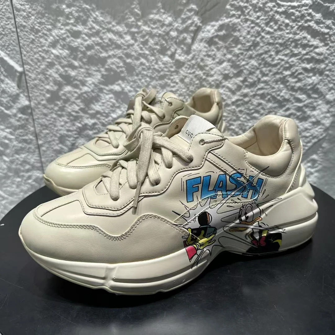 95新 GUCCI/古驰 多码/仔仔/无配件/白色唐老鸭联名款老爹鞋 863