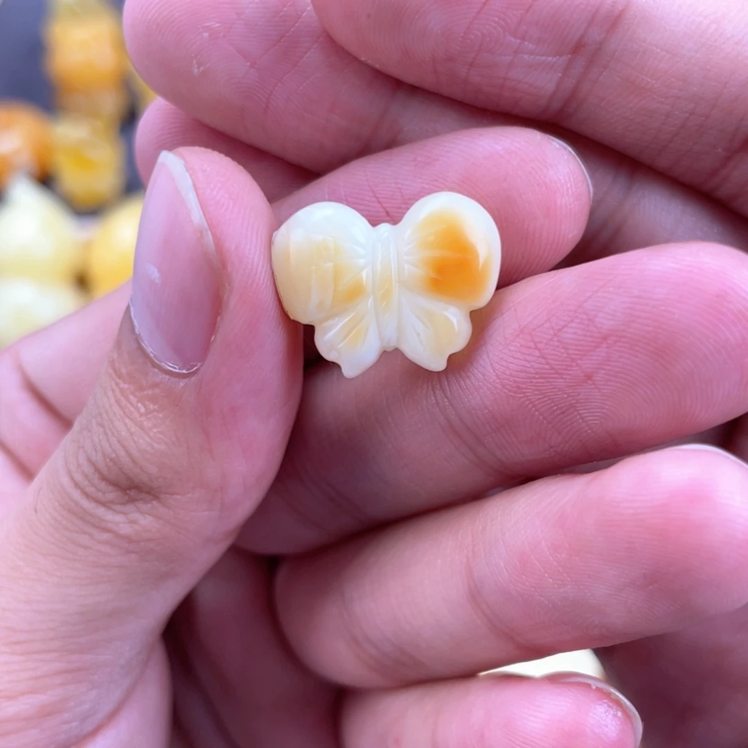 琥珀未镶嵌裸石蜜蜡