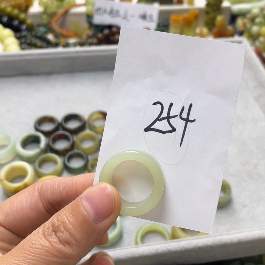 蛇纹石玉手链未镶嵌