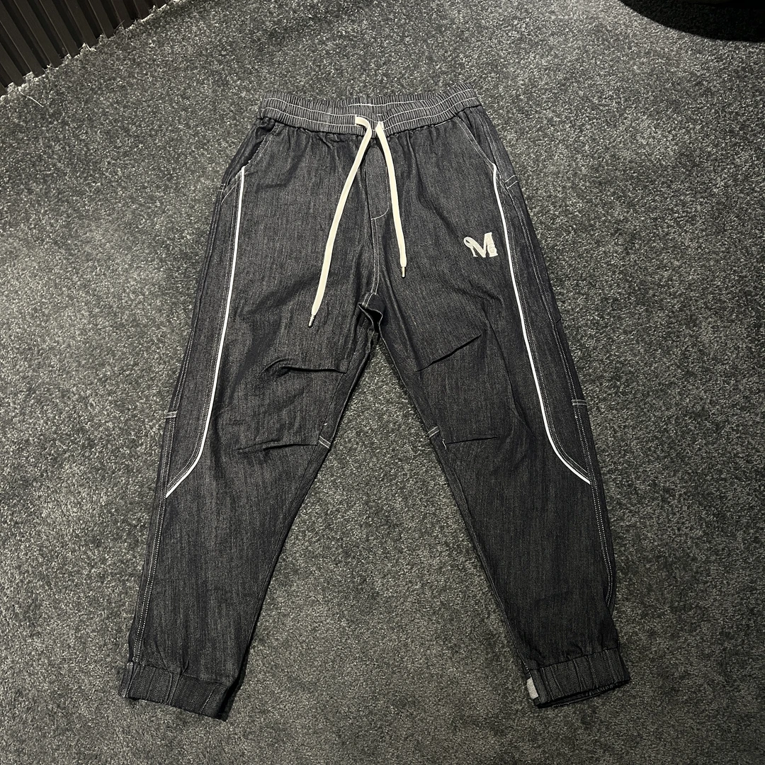 到位男装秋冬经典休闲水洗束脚色织牛仔长裤G8886