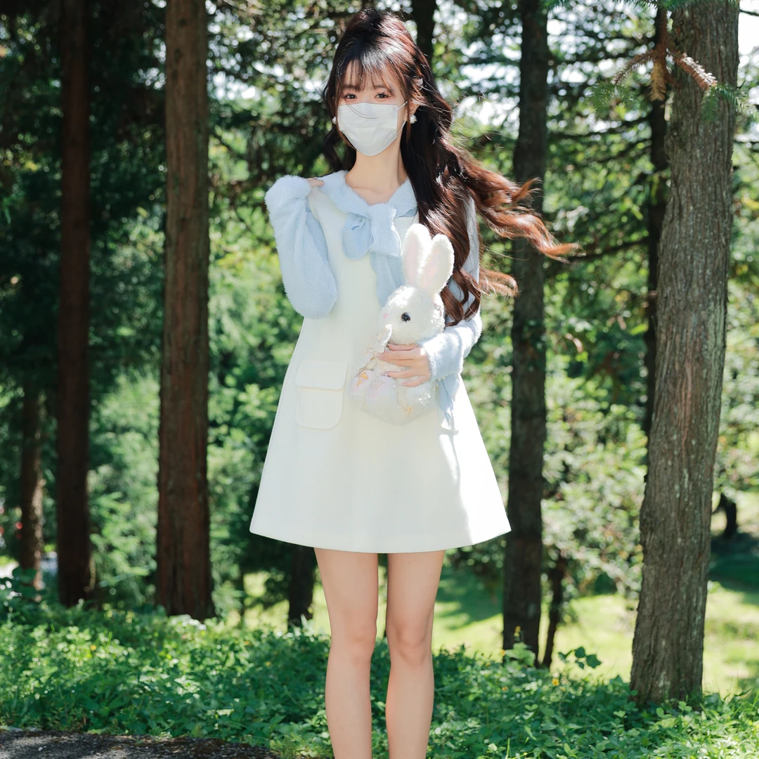 花崎鹿原创冰岛樱花连衣裙两件套气质白色短款甜美少女感减龄内搭