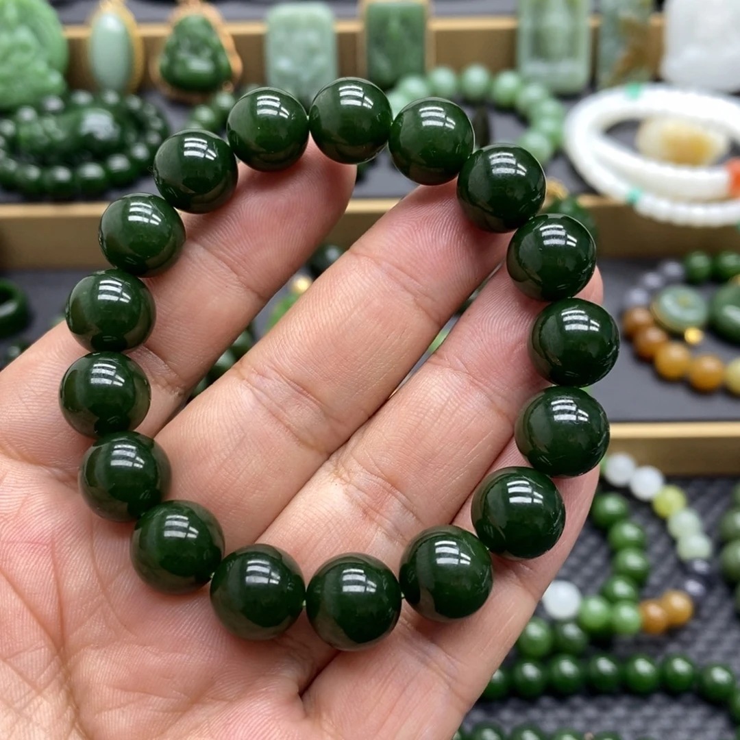 和田玉（碧玉）未镶嵌手链