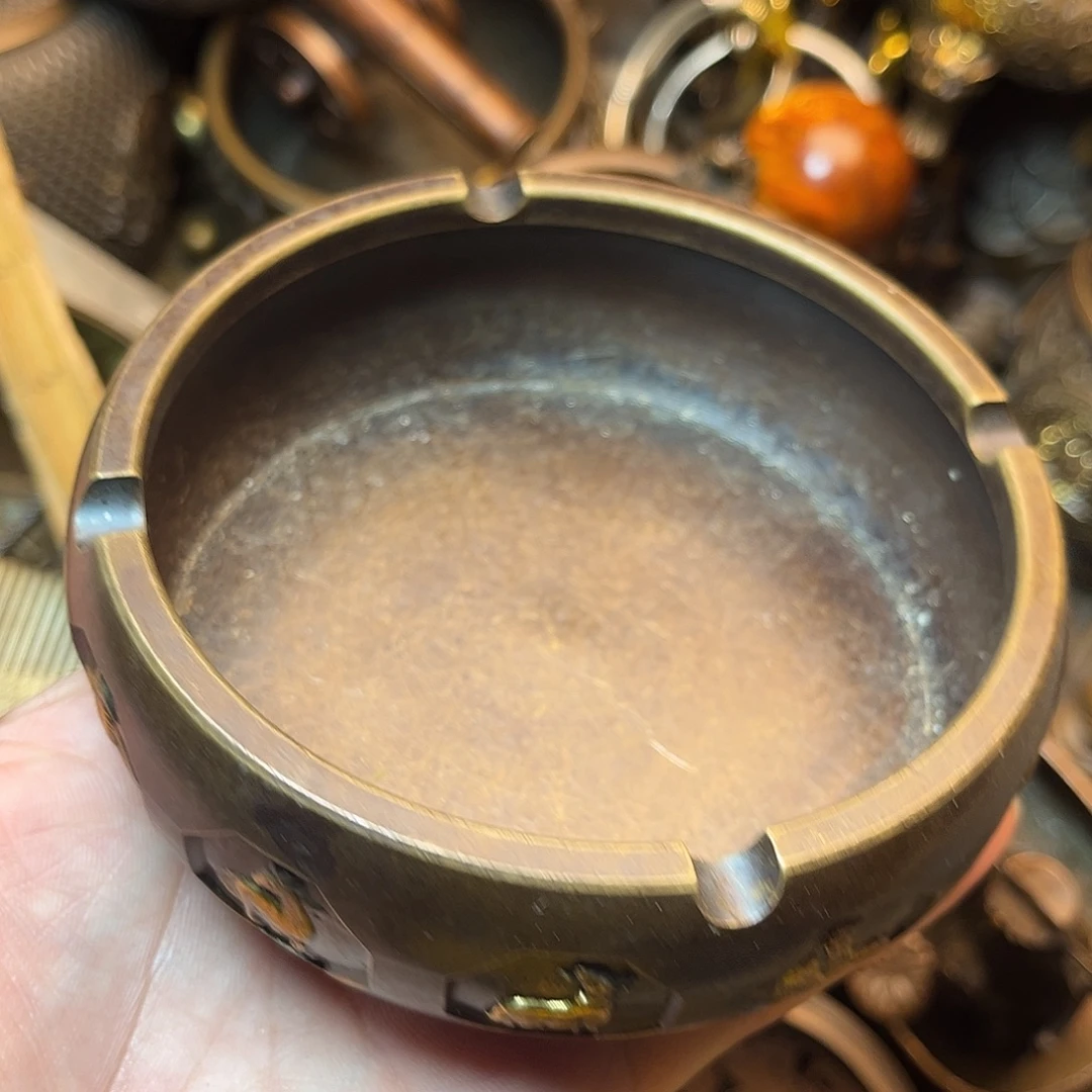 精美铜器工艺品等
