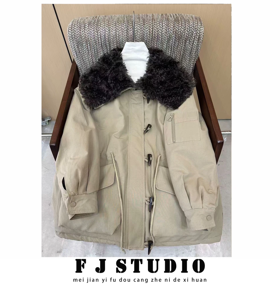 凤姐定制 {羽绒风衣} F0102025209 冬季新款羊羔毛大翻领羽绒风衣