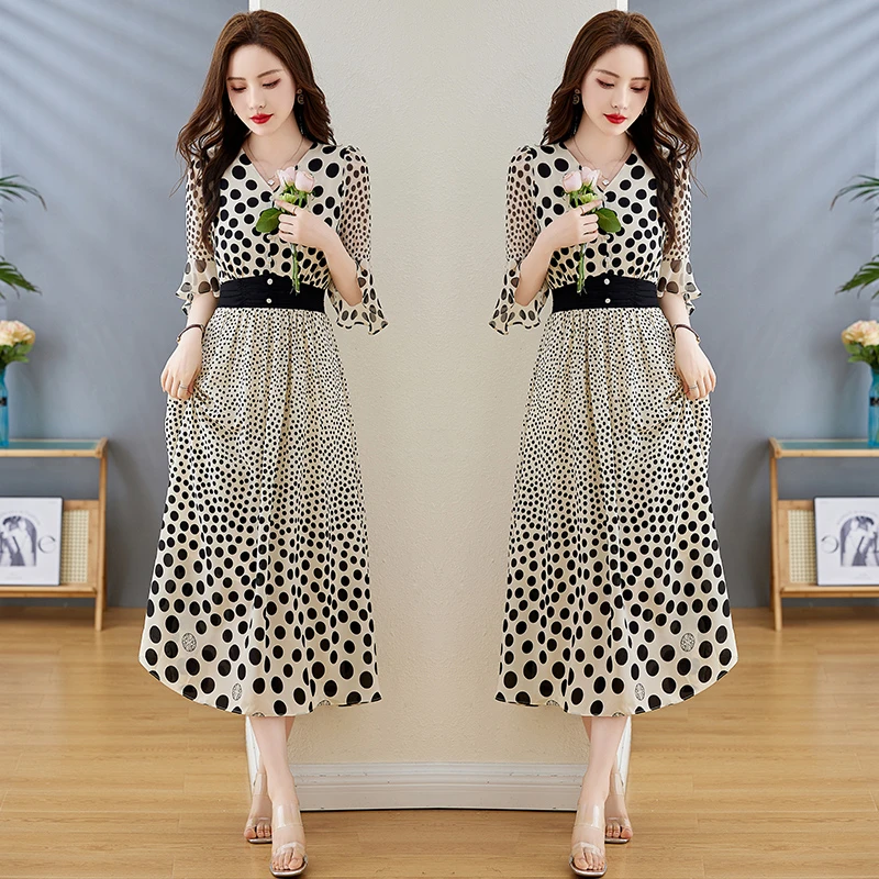 波点灯笼袖真丝连衣裙女士2025夏季新款收腰显瘦圆领a字裙碎花
