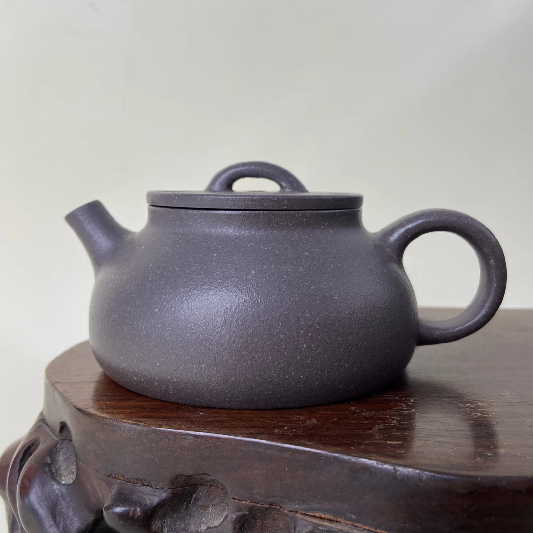 宜兴手工紫砂陶 （范菊芳）茶壶GS4113-25