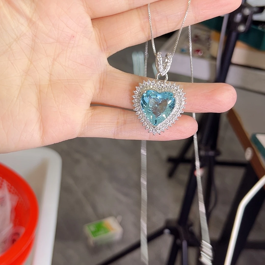 银S925镶嵌颈饰海蓝宝石