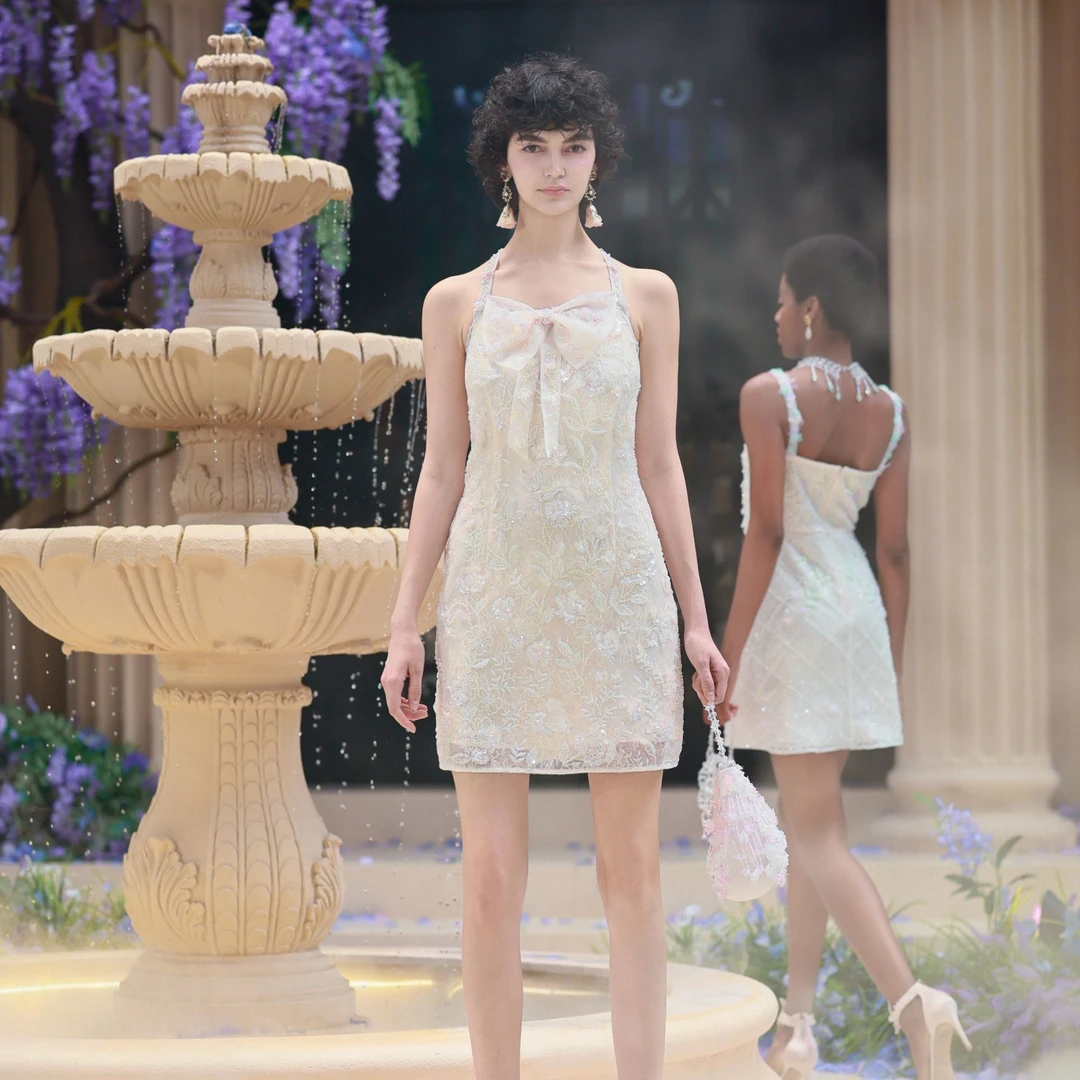 【宠粉专属】Marie Elie【云瓣蟊糖】秀款重工钉珠连衣裙EAF21M0063