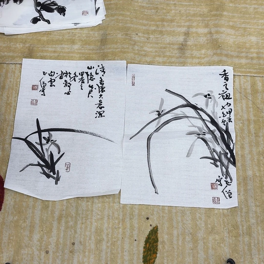 国画小尺幅手绘作品两张