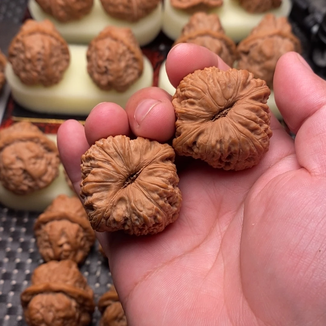 吊坠文玩核桃魔****师绣球