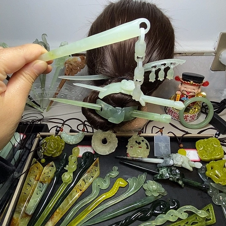 蛇纹石玉合金发饰三铃兰