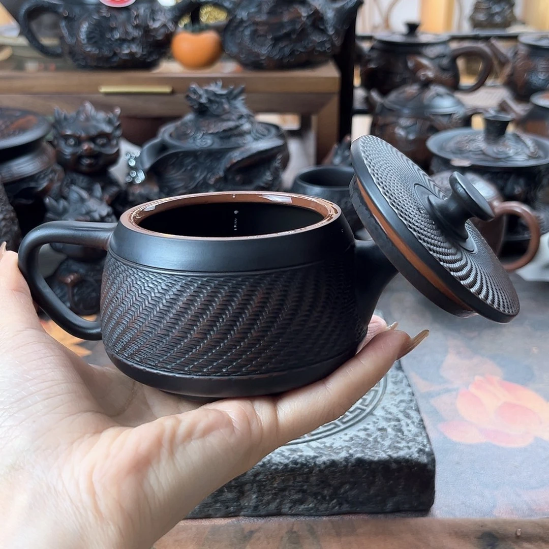 茶壶紫砂云南建水紫陶壶