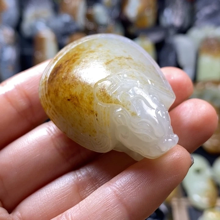 和田玉未镶嵌挂件