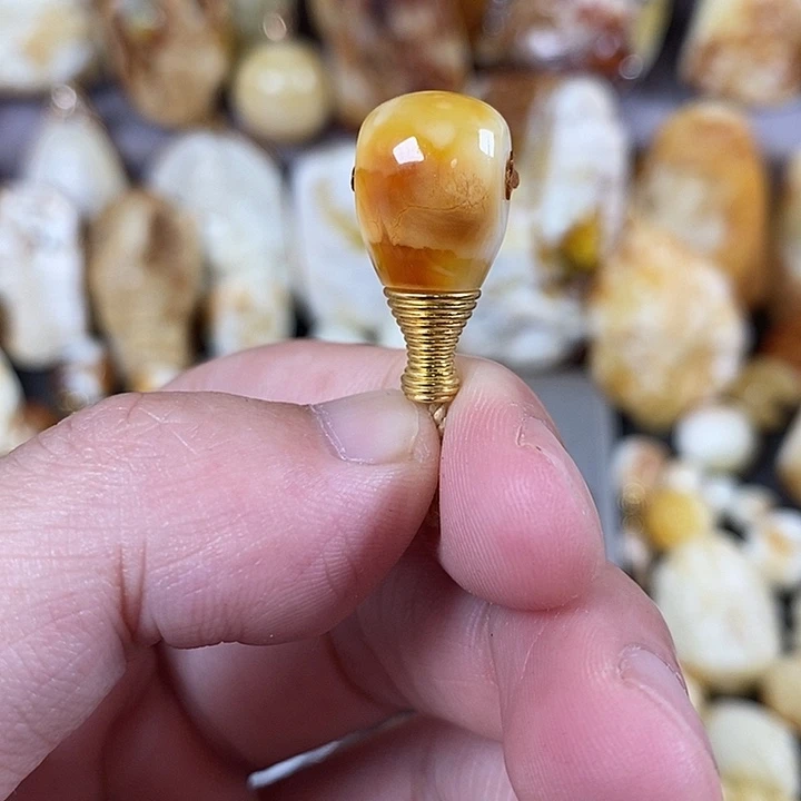 裸石琥珀未镶嵌我