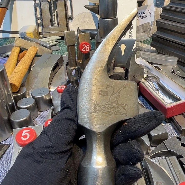 小***M家庭多用工具农具