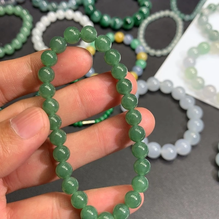 翡翠未镶嵌手链冰晴