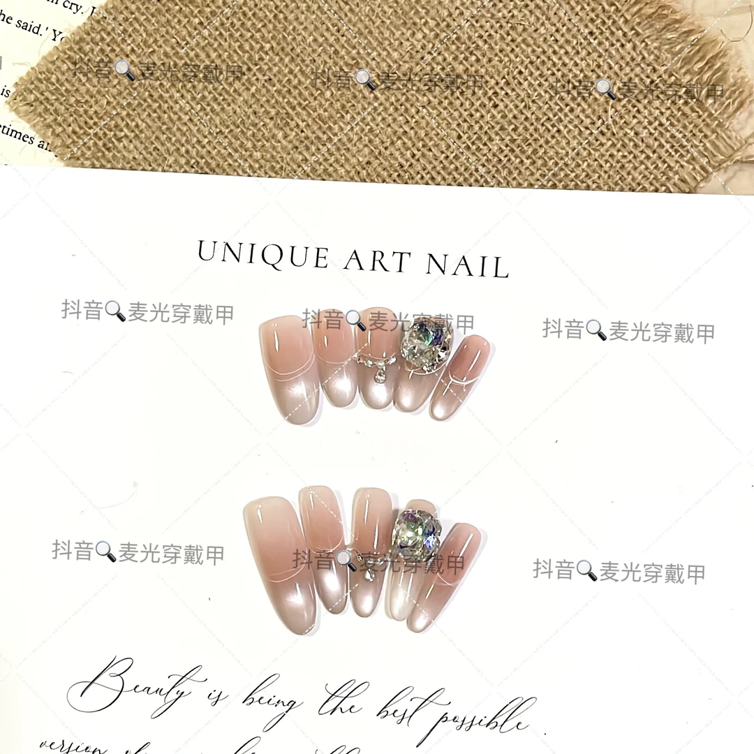 【白月光】纯手工穿戴甲，默认无盒，无工具包