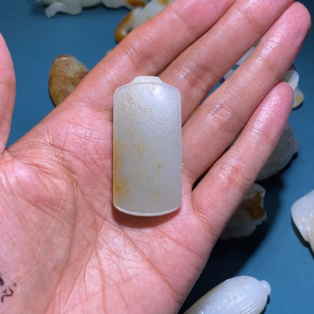 和田玉未镶嵌挂件勇**涯