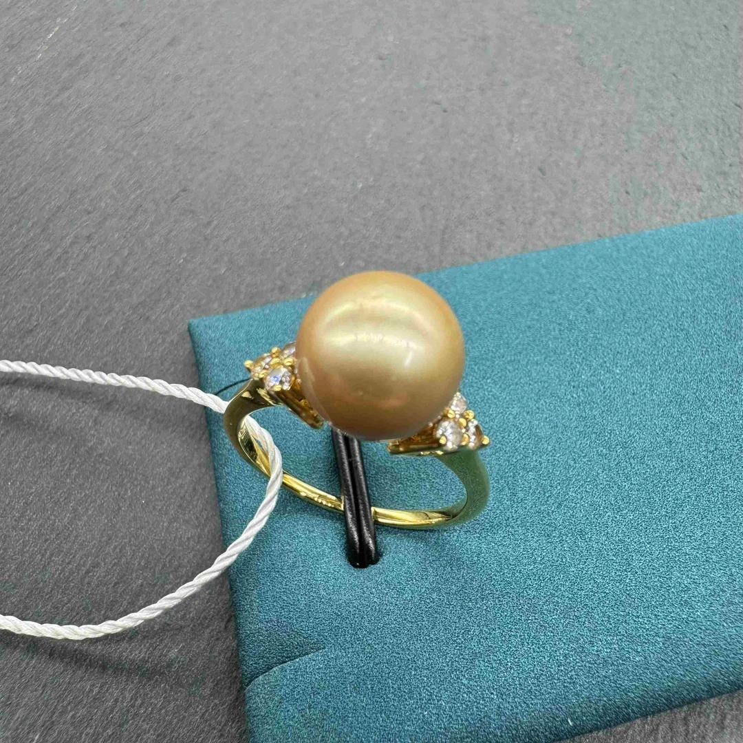 18k南洋金色戒指经典款LC695