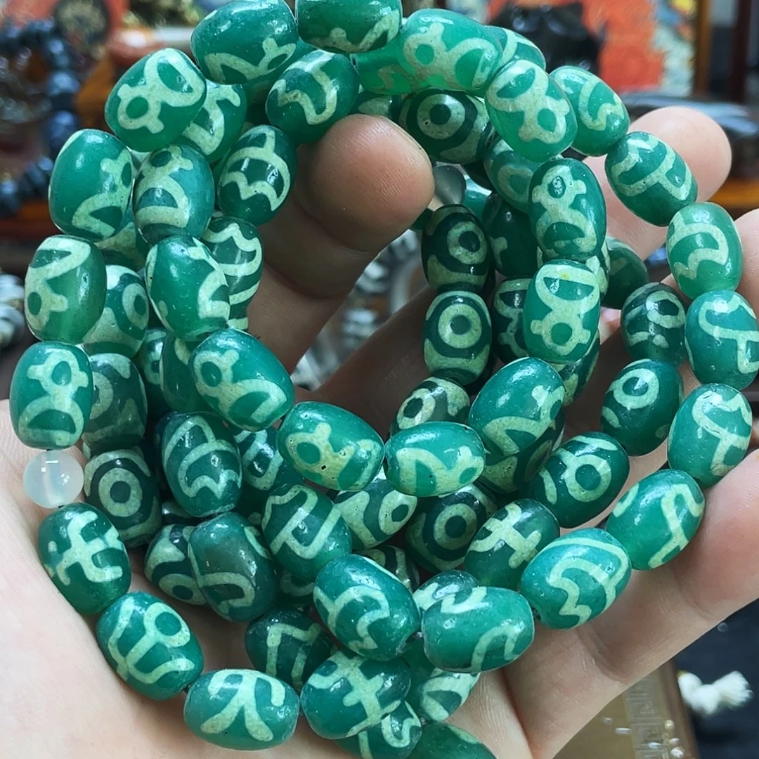 玛瑙/玉髓未镶嵌多样性发一