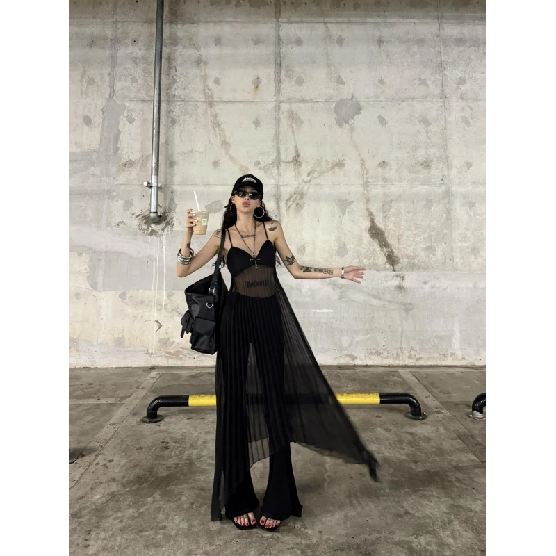 黑色吊带网纱拼接连衣裙女装夏季新款韩系炸街时尚百搭喇叭裤套装
