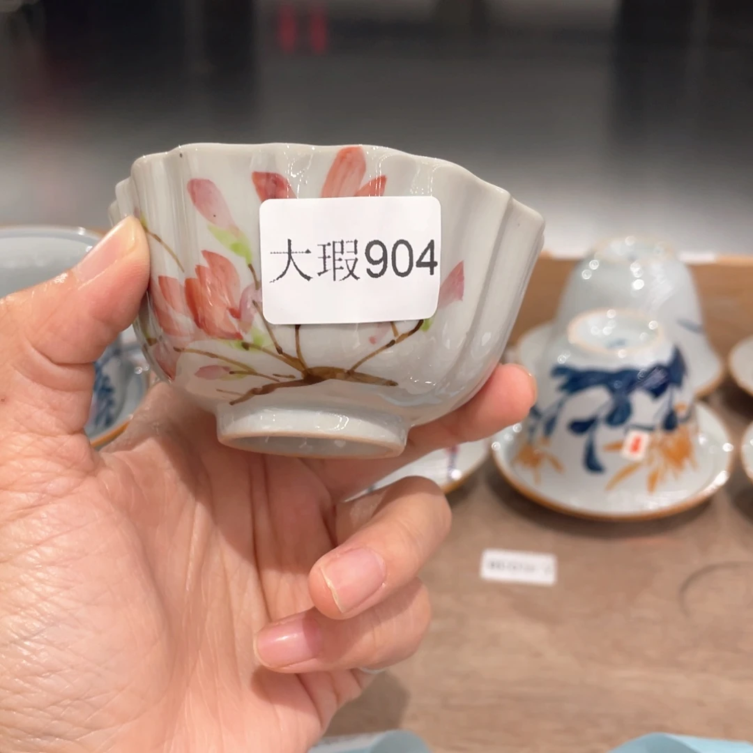 釉下手绘茶具微瑕