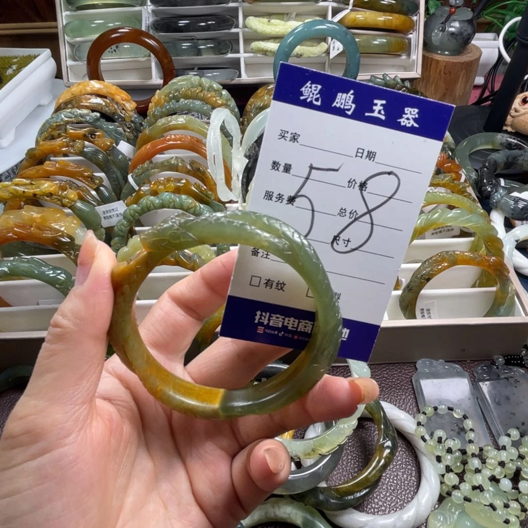 未镶嵌蛇纹石玉手镯