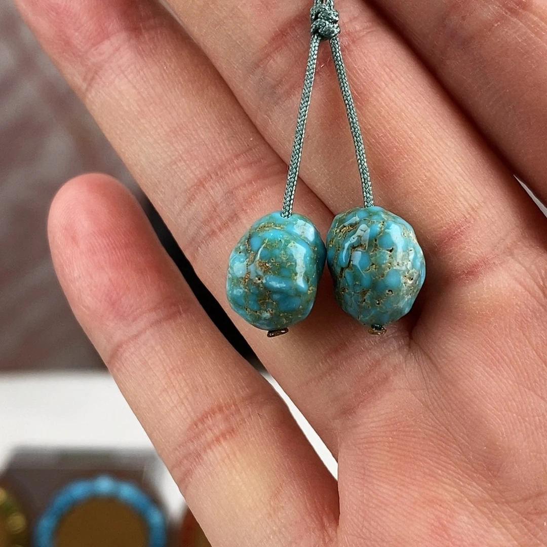 绿松石未镶嵌原矿