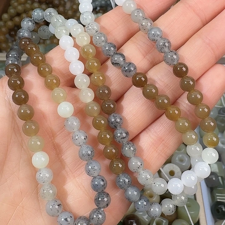 殳****和田玉未镶嵌手链6mm拍2