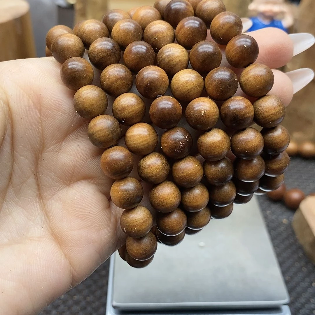 木?****?老山檀香1.0/108颗正区木料
