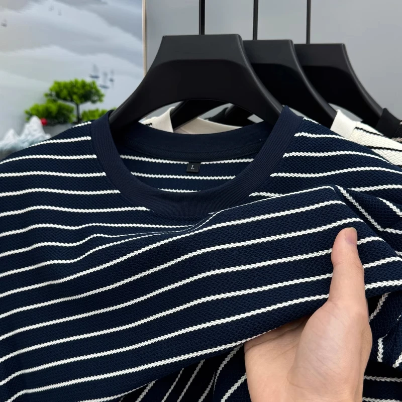 横条纹短袖t恤男士圆领夏季休闲上衣2025新款美式宽松半袖舒适衫