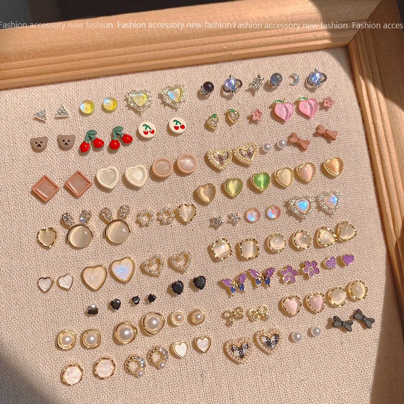 合金合成锆石耳饰 一周小巧耳钉组合套装森系高级感耳环 甜美学