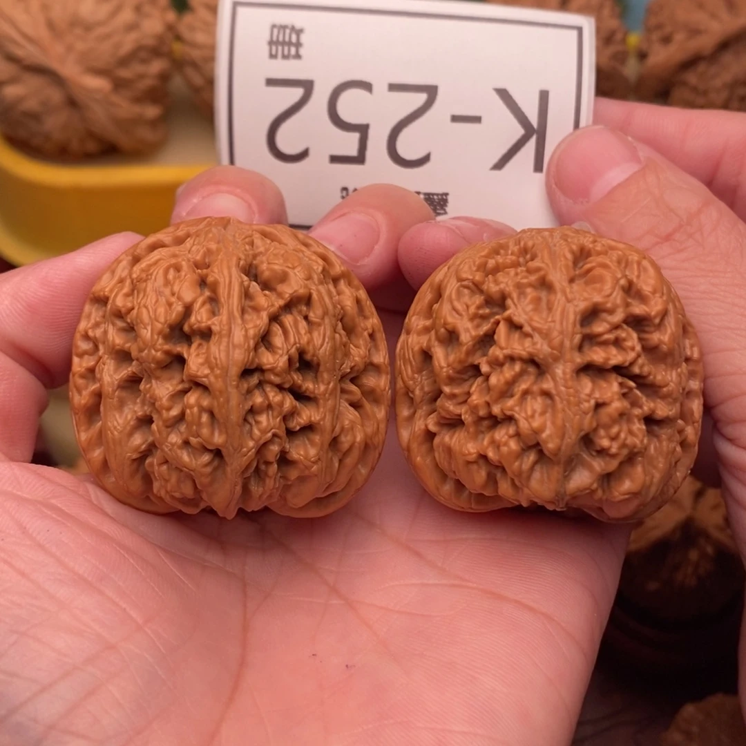 桃核把件粗筋41….