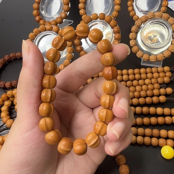 @***@猴头核桃吊坠鲨鱼